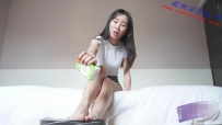 【黑丝诱惑】美脚牛奶浴
